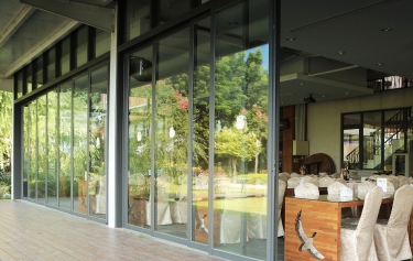 多功能無障礙 全天候８系列