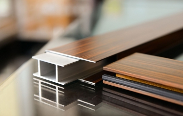 防颱窗可選配框料抗變形構件提升強度、加倍安心