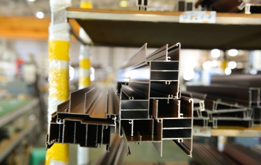 全天候推開窗採用多層結構增加隔音強度