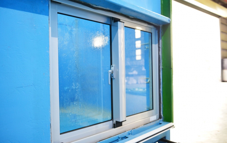 氣密窗等級試驗 - 抗風壓(強度)性試驗,模擬測試窗戶在不同風壓等級受力下變形的情況