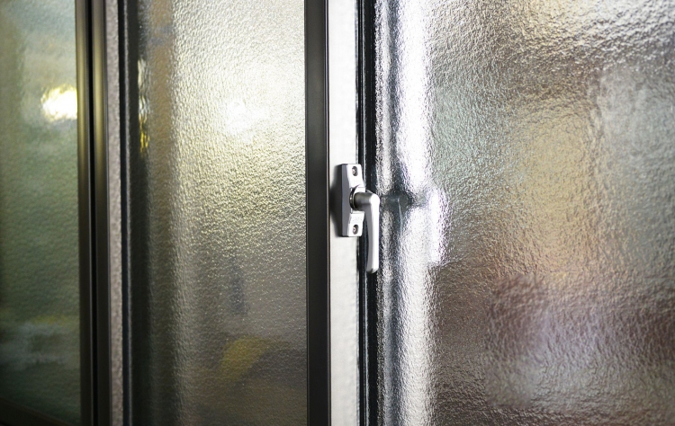 王牌全天候氣密窗窗面玻璃可自由選擇